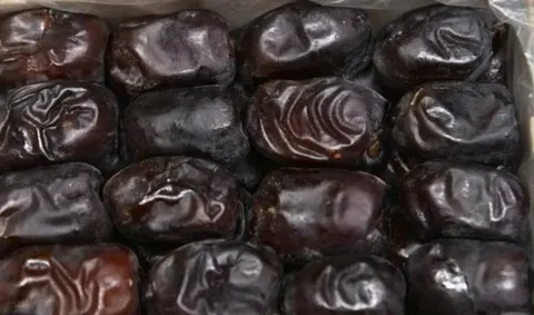 تصویر 3 از خرما مضافتی جیرفت خوش‌ طعم و پر انرژی